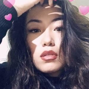 Meet your Posher, Alexandra